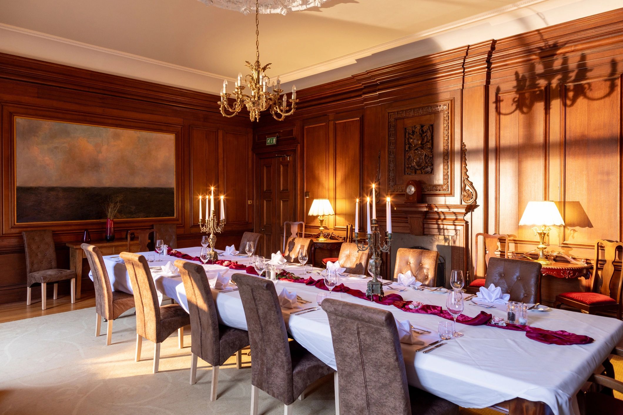 Elegant hotel dining table setting